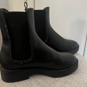 Steven Madden Black Boots